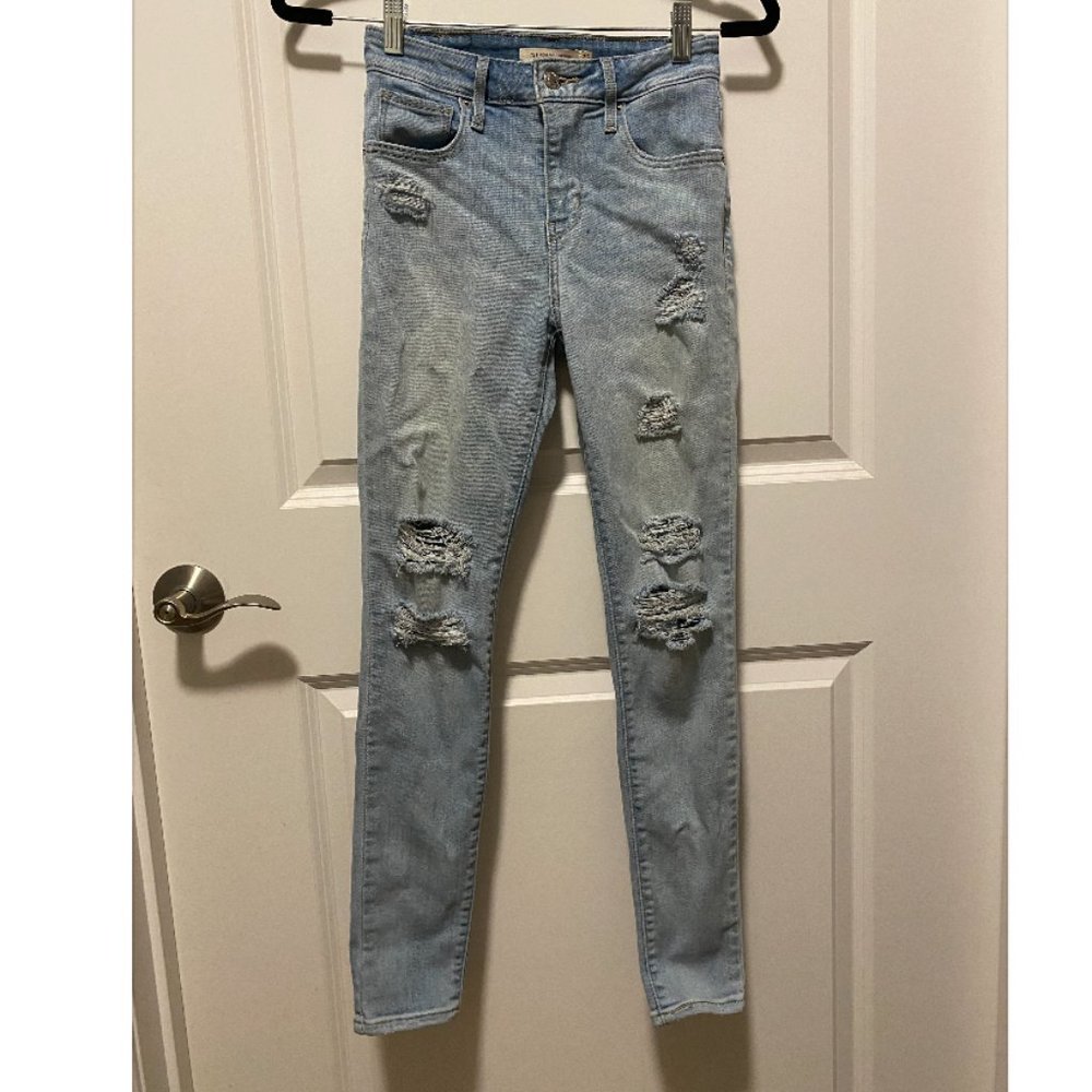 Levi's 721 High Rise Skinny Jeans